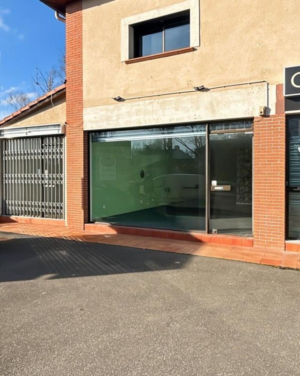   Local Commercial À Vendre 