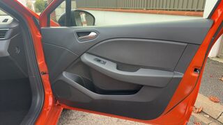Clio VI 1.6 E-Tech 145 Hybride EDC6 Evolution + - Premi&egrave;re main G 2026 occasion 45800 Saint Jean De Braye