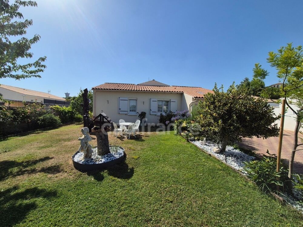 Maison viager occupé 5 pièces SAINT SULPICE DE ROYAN (17) - Garage - Piscine - Terrain de 940m²
