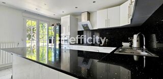  Maison  vendre 6 pices 156 m