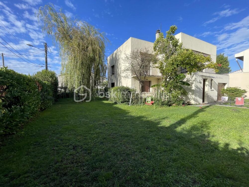 À Vendre  Maison 150 m² en plein centre de Pessac