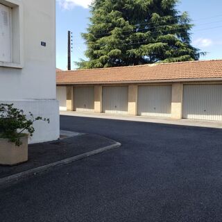  Appartement à louer 3 pièces 54 m²