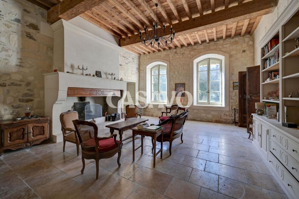 Vente Propriété/Château Vente Maison 12 pièces de 562m² - 13200 Arles Arles