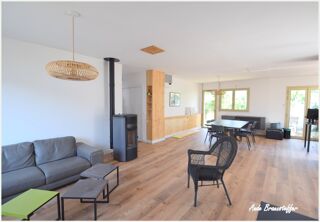  Maison à louer 6 pièces 132 m²