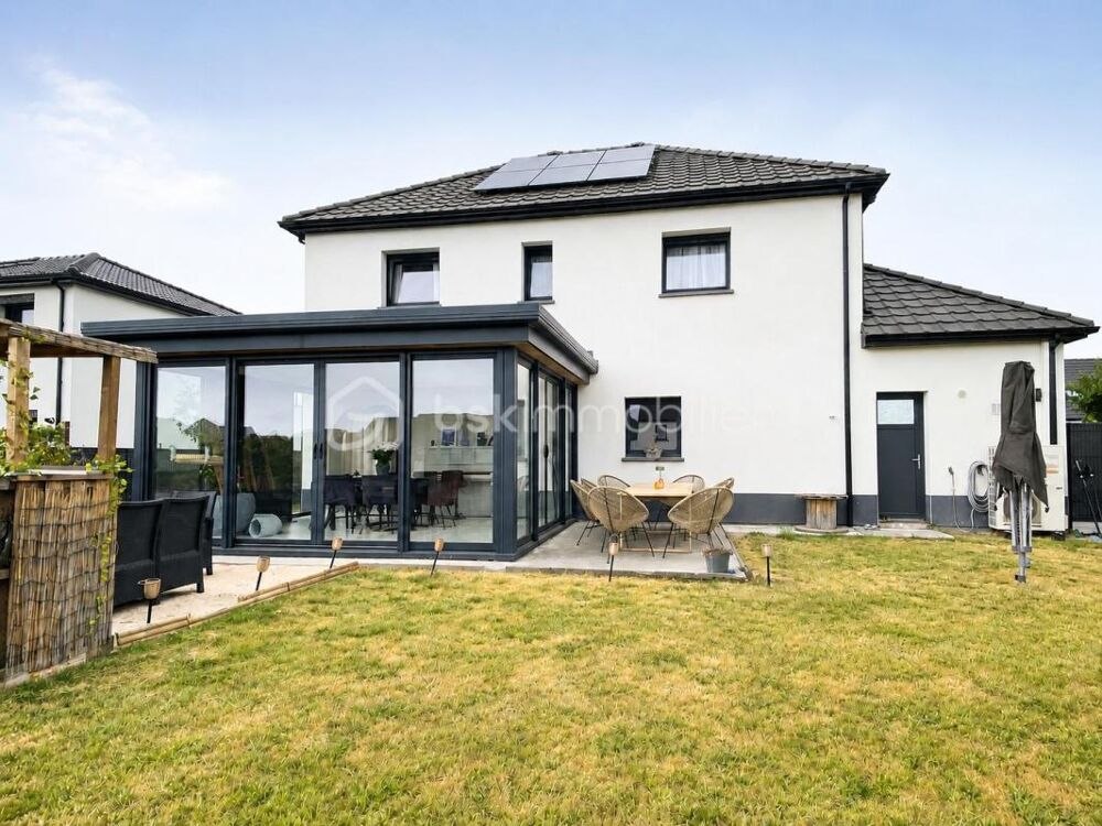 Maison 8 pièces 170 m² · à Lievin · 170 m² · 398 000 €