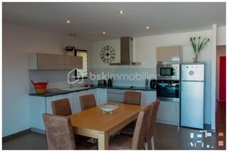  Maison � vendre 13 pi�ces 300 m�