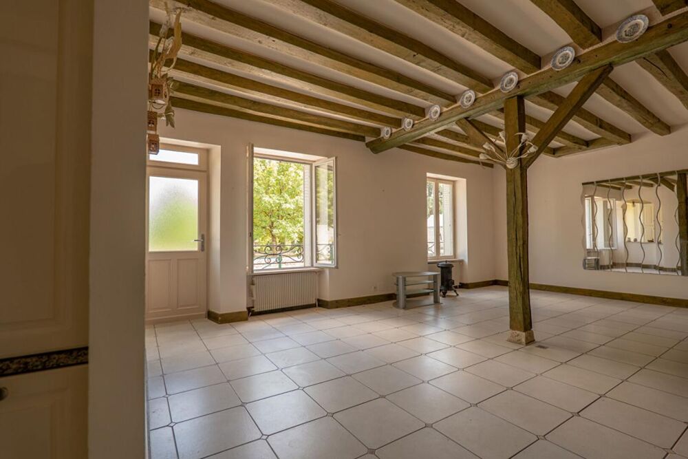 Vente Maison LIEUX UNIQUES ® x PROPRIÉTÉS PRIVÉES ® MAISON DE MAITRE DE 115 M², COUR, GARAGE 35 M² BEAUGENCY CENTRE Beaugency