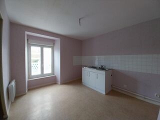  Appartement à louer 3 pièces 76 m²