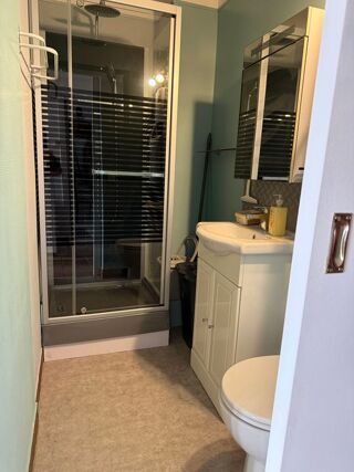  Appartement à louer 2 pièces 28 m²