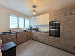  Maison  vendre 8 pices 193 m