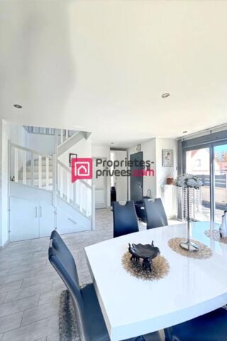  Maison à vendre 6 pièces 147 m²