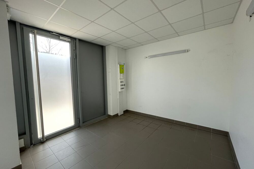 Local professionnel de 36 m² - Caluire-et-Cuire