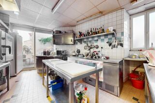  Immeuble � vendre 10 pi�ces 495 m�