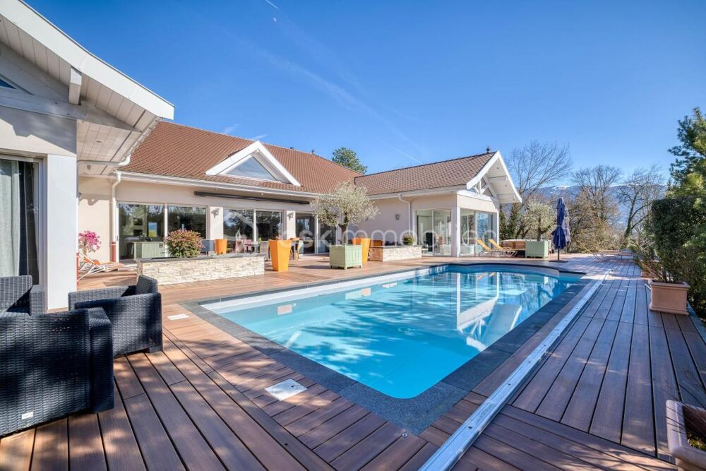 � vendre  Propri�t�/ch�teau Chapeiry (74540)