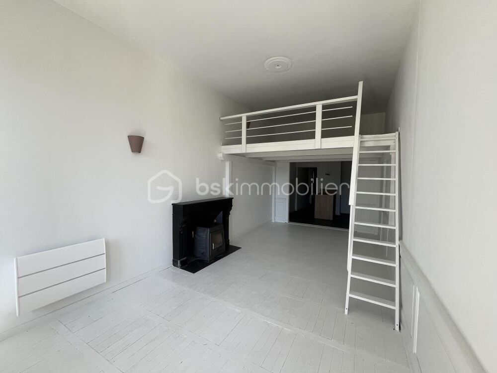 Vente Appartement Appartement T2  de 55 m² avec grand balcon et cave Faverges