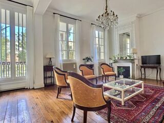  Maison � vendre 14 pi�ces 304 m�