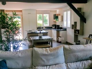  Propriété/château à vendre 4 pièces 103 m²