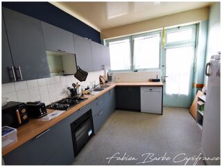  Maison à vendre 8 pièces 197 m²