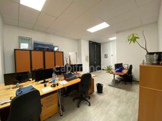   Local/bureau à louer ROUBAIX (59) Quartier:gare, centre-ville 114,85m2 , 2 parkings, zone franche Roubaix
