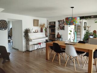  Maison � vendre 9 pi�ces 218 m�