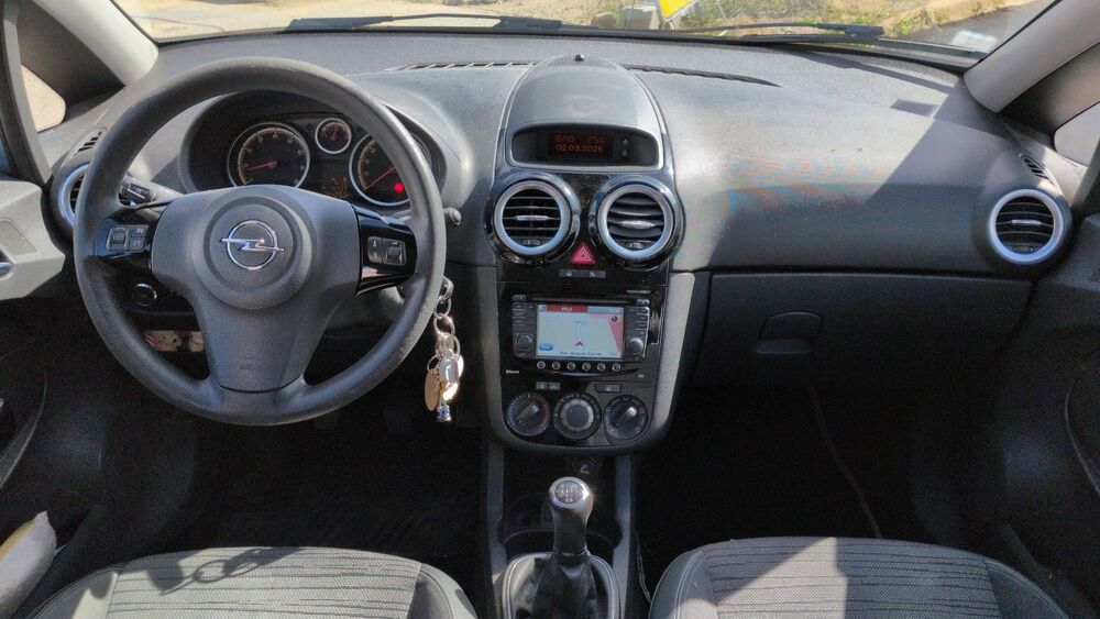 Corsa IV 1.2 Twinport 85 Graphite 2014 occasion 56100 Lorient