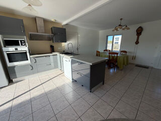  Villa  vendre 5 pices 105 m