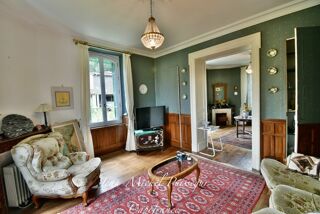  Maison � vendre 9 pi�ces 220 m�