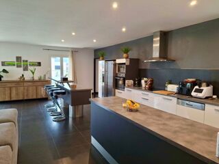 Vente Maison Maison à vendre 6 pièces  (30) Saint julien les rosiers