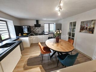  Maison � vendre 7 pi�ces 235 m�