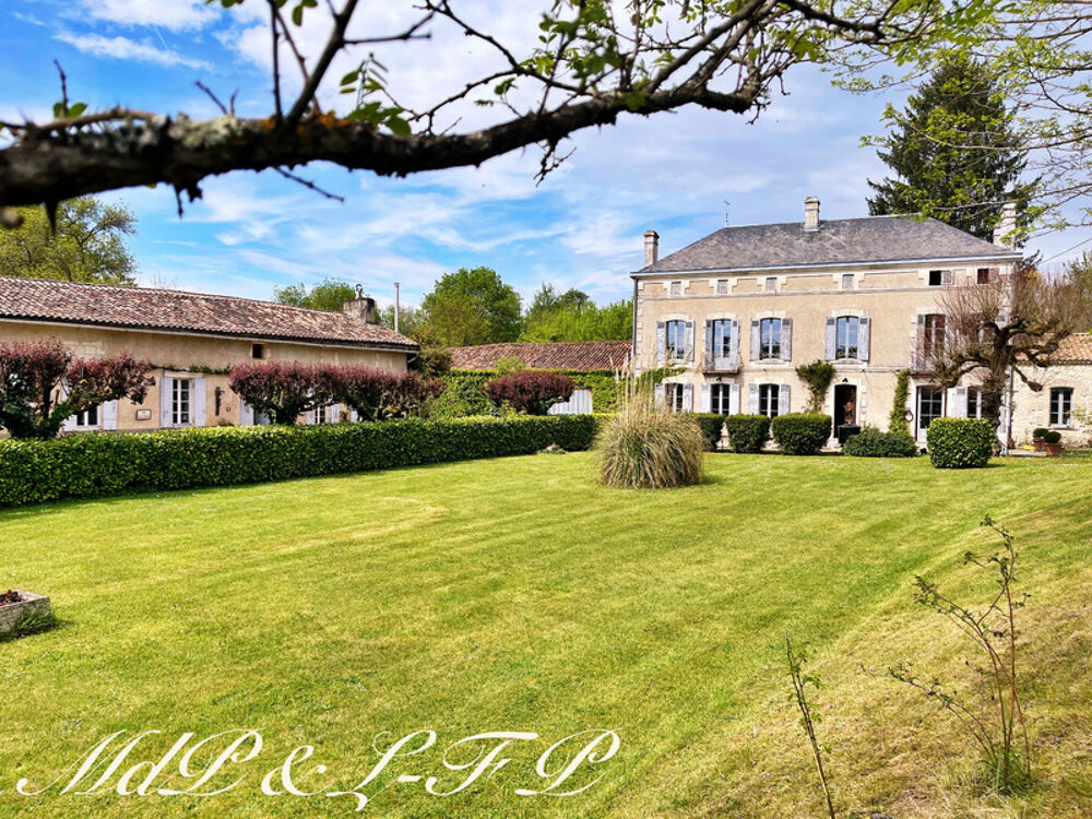 � vendre  Maison Montguyon (17270)
