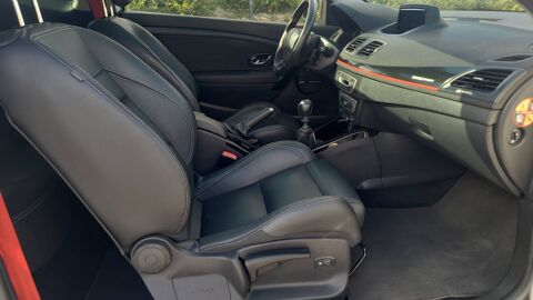 M&eacute;gane Coup&eacute; RS 2.0 TCe Turbo 265 Luxe 2015 occasion 02140 Vervins