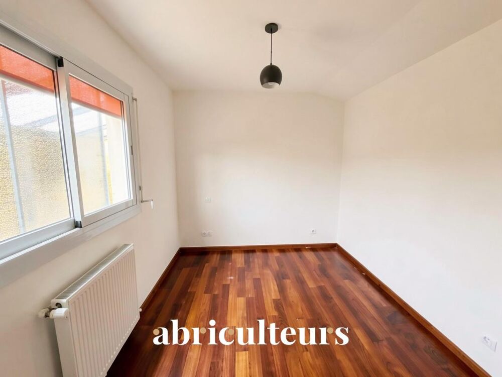 Vente Appartement Duplex  de 69,37 m² en vente à Bordeaux /Quai des Chartrons (33300) Bordeaux