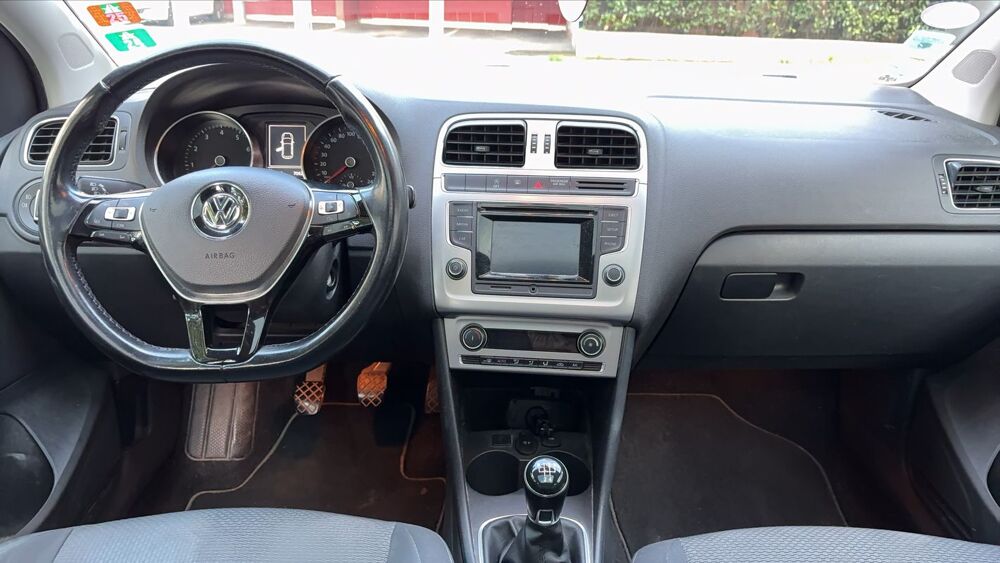 Polo 1.2 TSI 90 Sportline - Toit ouvrant 2014 occasion 74200 Thonon Les Bains