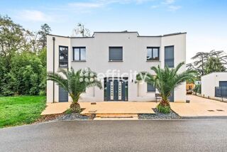  Maison � vendre 5 pi�ces 300 m�