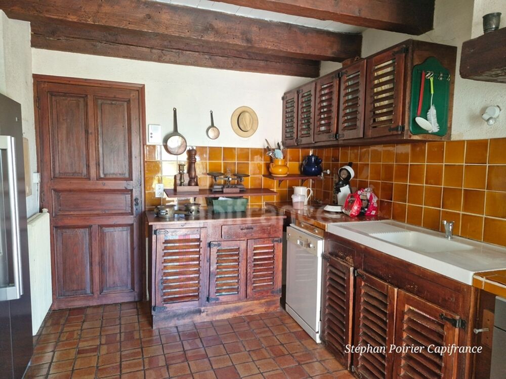 � vendre  Maison �guilles (13510)