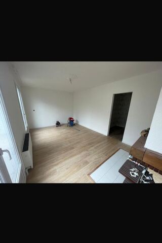  Maison à louer 6 pièces 139 m²