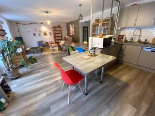  Appartement � vendre 5 pi�ces 84 m�