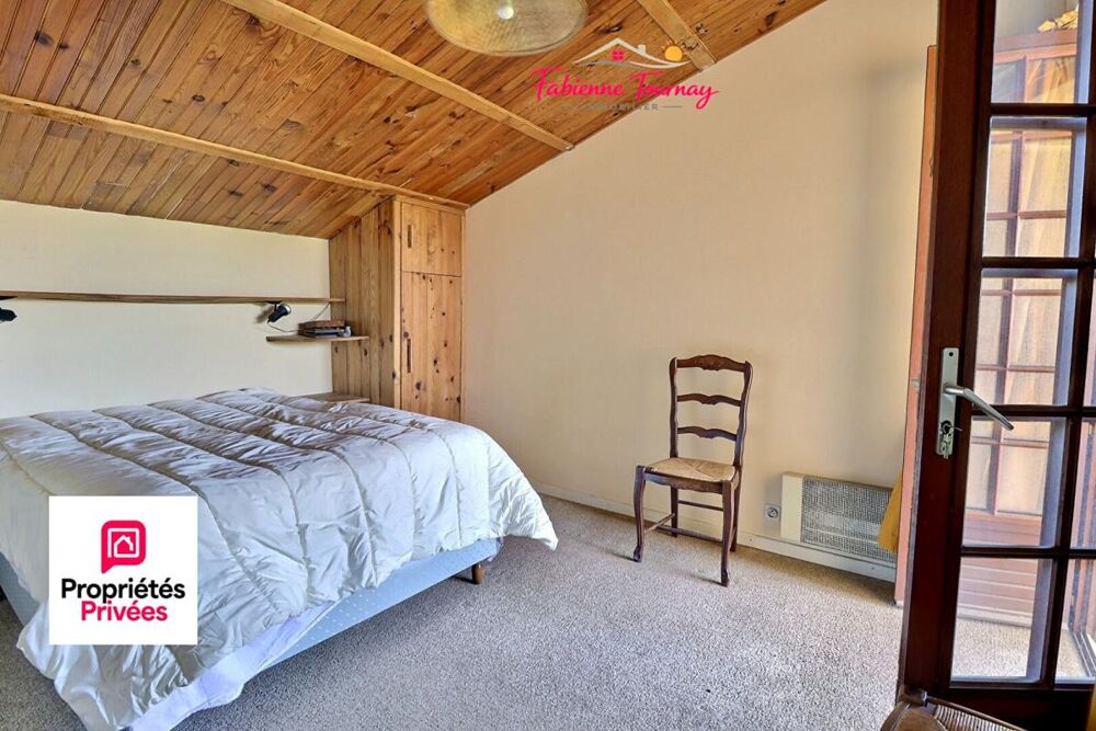 Vente Maison Villa d'architecte, 5 chambres, 2 salles de bains, grand garage, grand terrain constructible Bagnols sur ceze