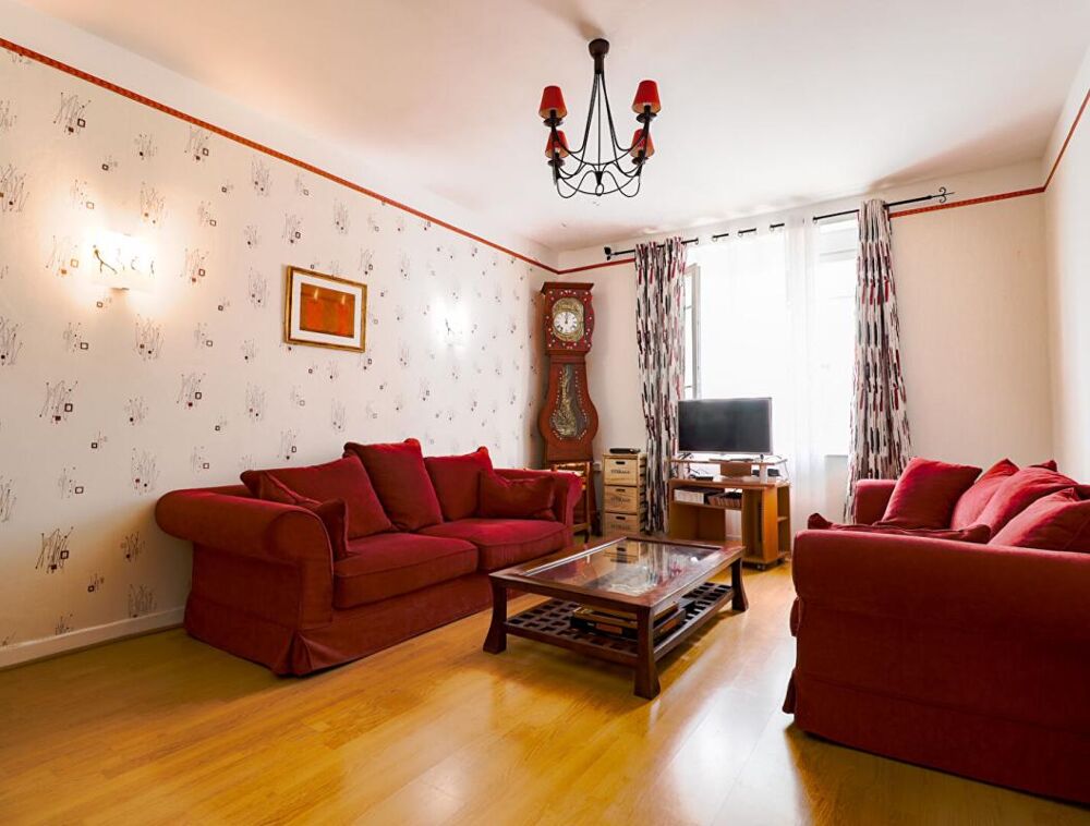 Vente Maison Maison de village rénovée avec jardin et fort potentiel locatif au coeur de Lacaune Lacaune