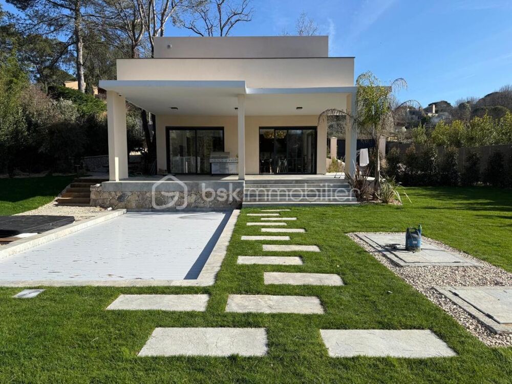 � vendre  Maison Valbonne (06560)