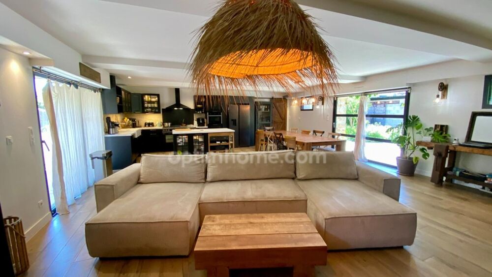 Vente Maison Rare sur le marché ! Magnifique longère rénovée ! Gestel