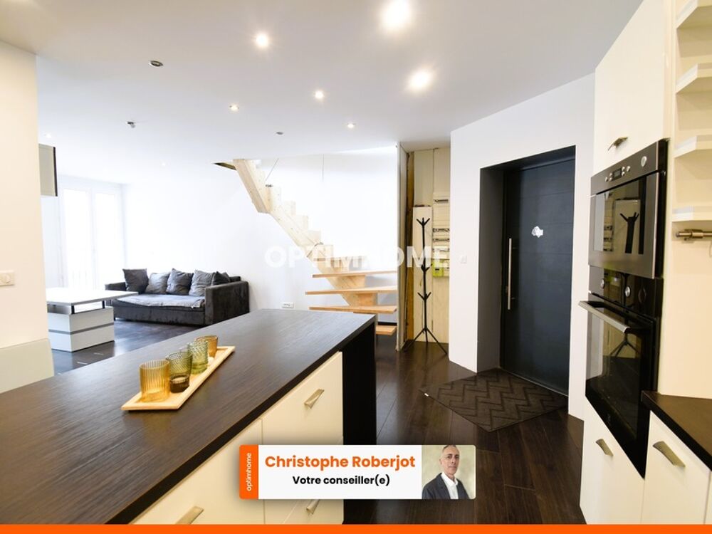 JOLI POTENTIEL pour ce Duplex en HYPER CENTRE VILLE, avec possibilité de 4 chambres et immédiatement disponible !!