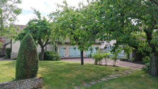  Propriété/château à vendre 8 pièces 235 m²