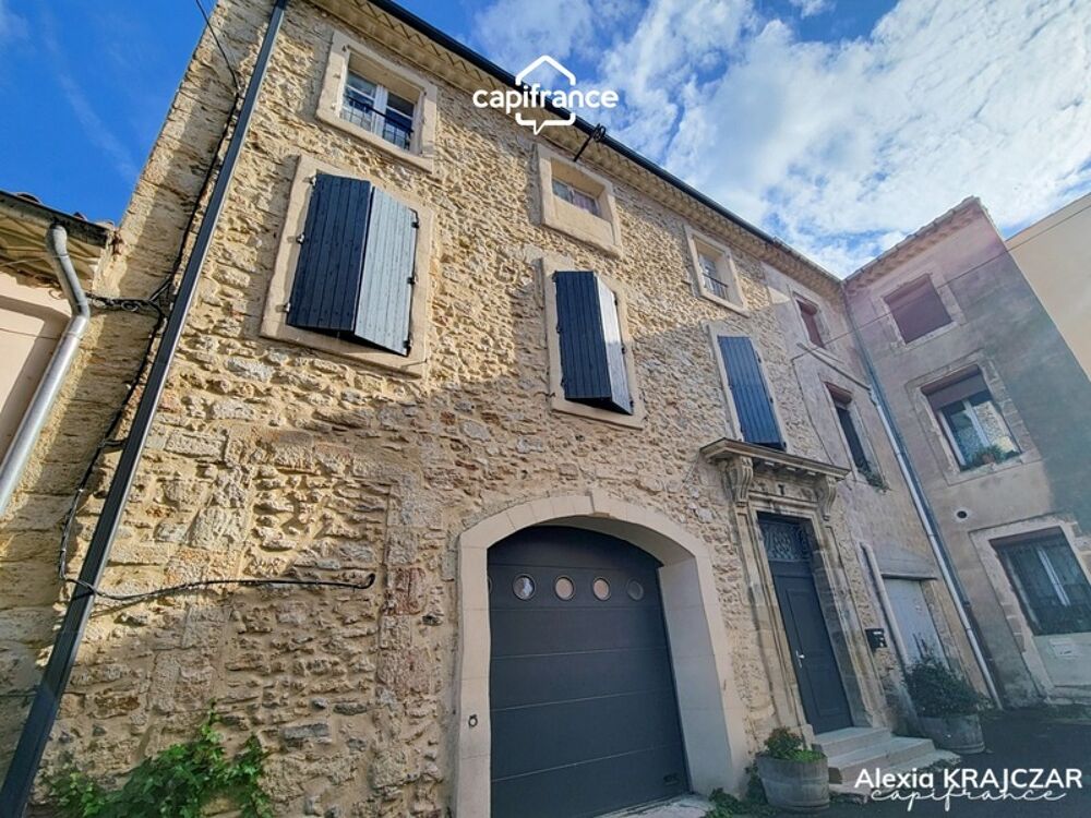 A VENDRE - Maison vigneronne d'une surface plancher de 402m² - Rez-de-chaussée : grand garage + stockage + entrée - 1er étage :