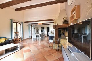  Villa  vendre 7 pices 200 m
