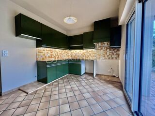  Propri�t�/ch�teau � vendre 5 pi�ces 138 m�