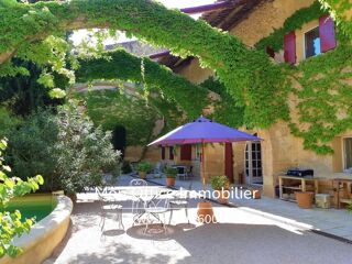  Proprit/chteau  vendre 9 pices 350 m