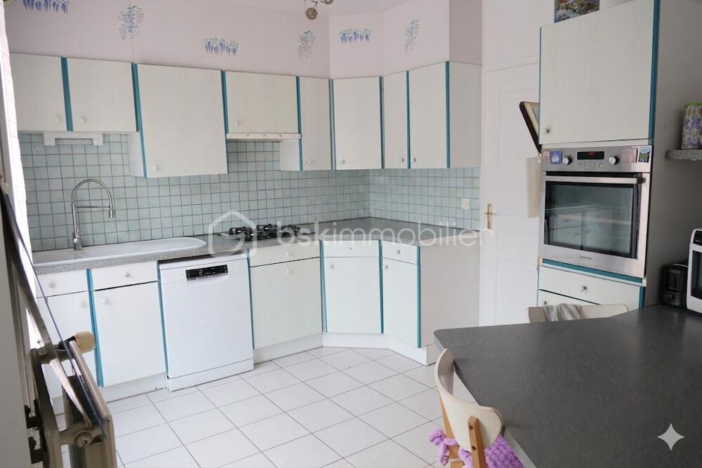 Vente Maison Votre maison idéale à découvrir - Spacieuse villa moderne au cœur d'un cadre reposant Saint prix