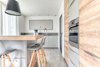  Duplex/triplex à vendre 4 pièces 100 m²