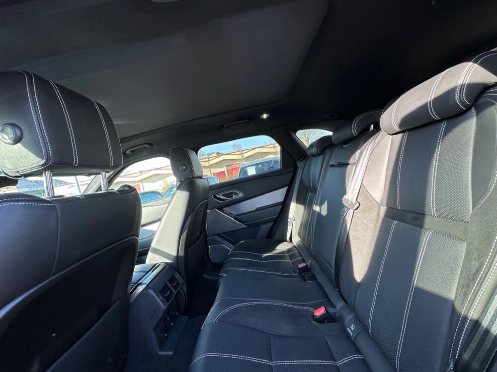 Range rover velar 2.0 D240 4WD SE R-DYNAMIC AUTO 2021 occasion 78240 Chambourcy